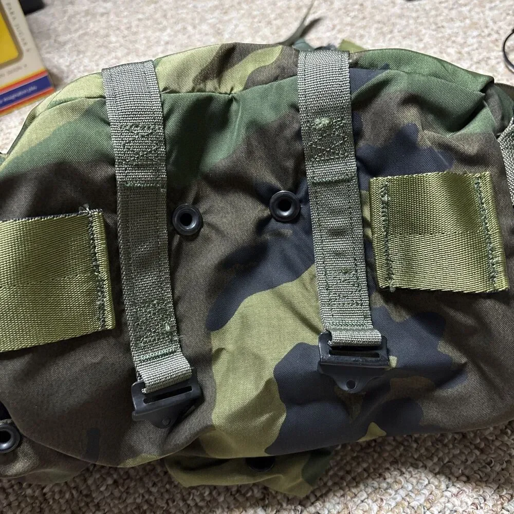 US Army Alice Rucksack Combat Field Pack Medium Woodland Camouflage- 17H, 12x6